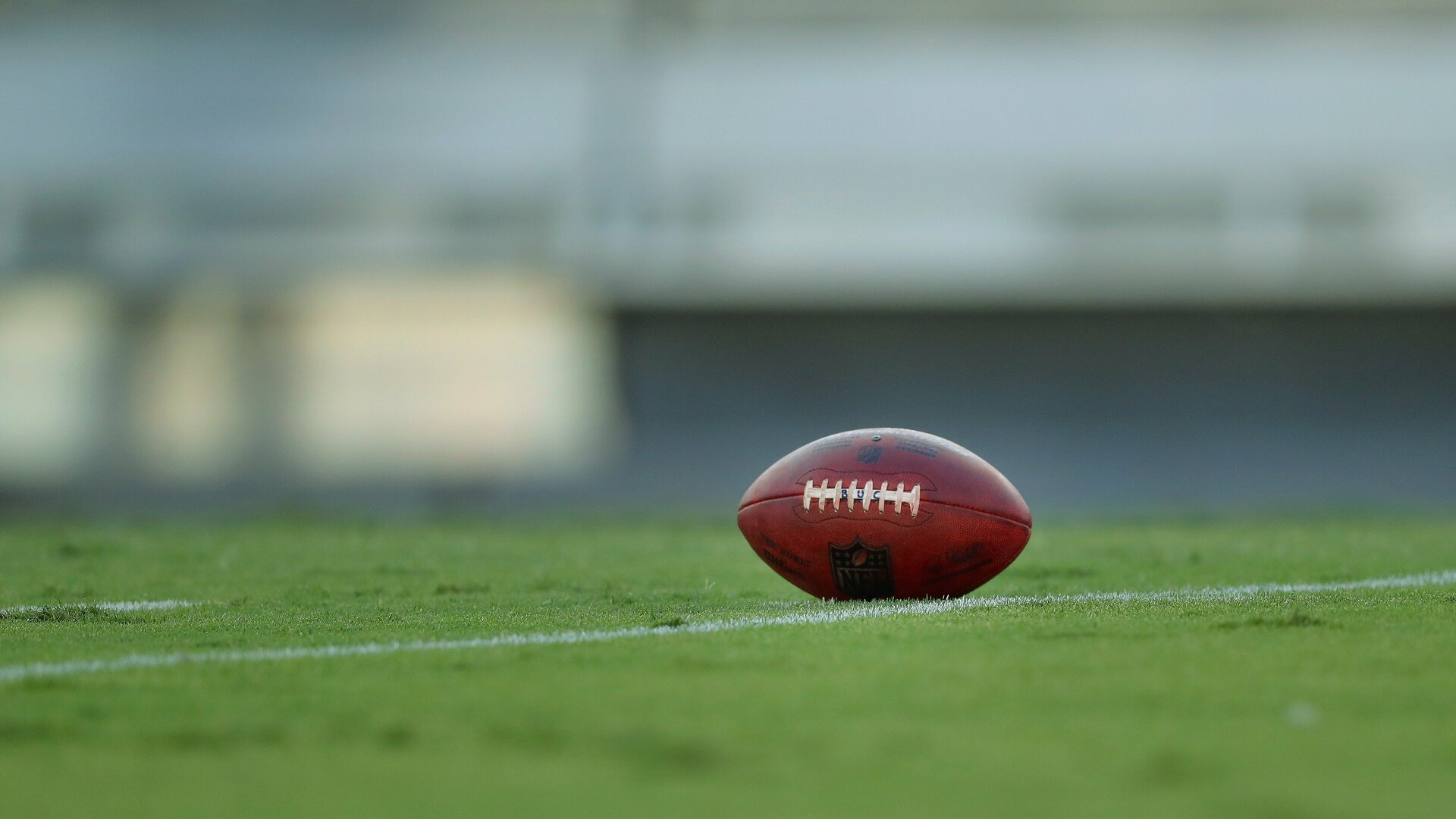 NFL Films Presents : Backer Beauty