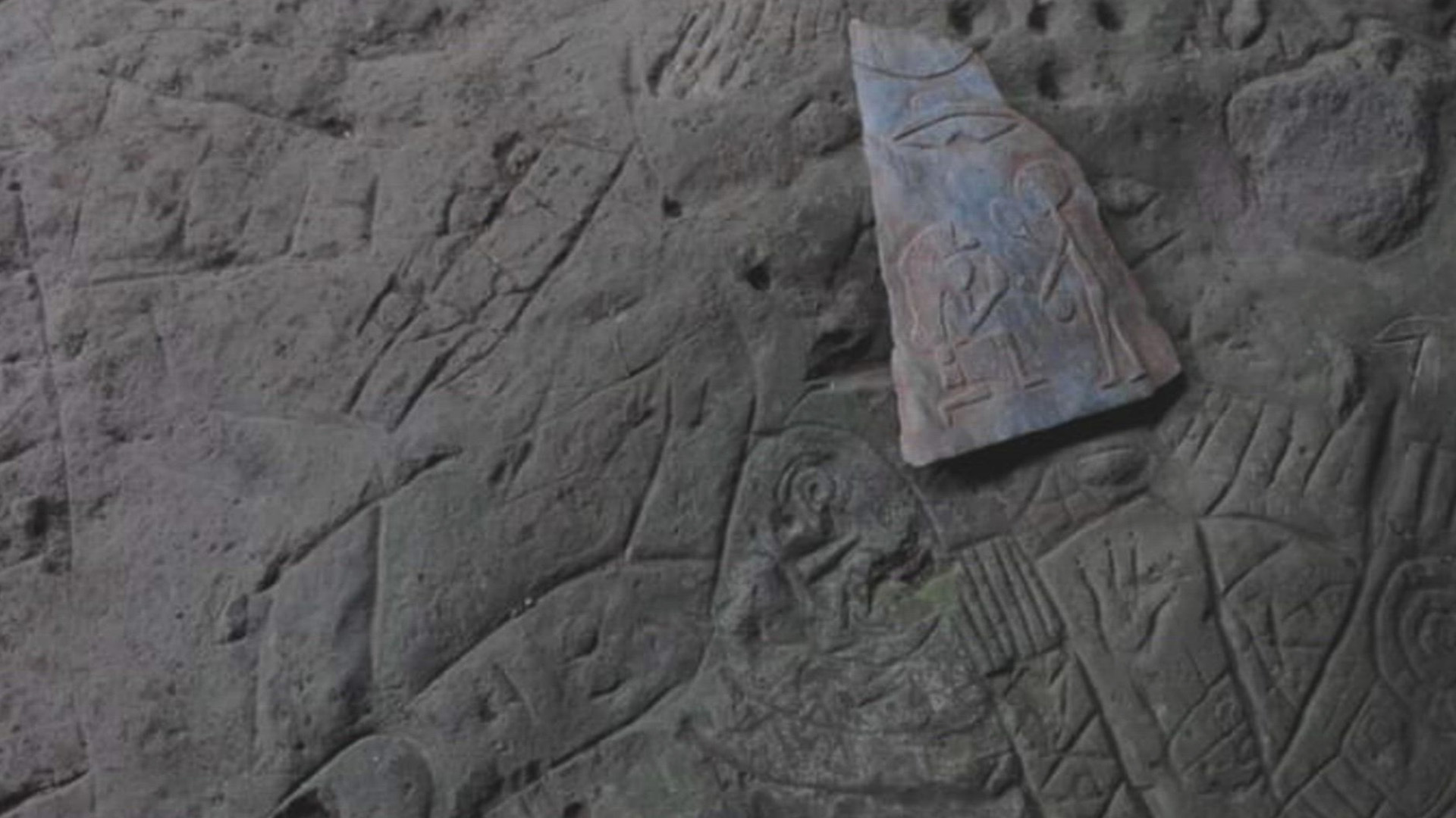 Mistérios Revelados : Aliens no Sol e Megalodon no Apão