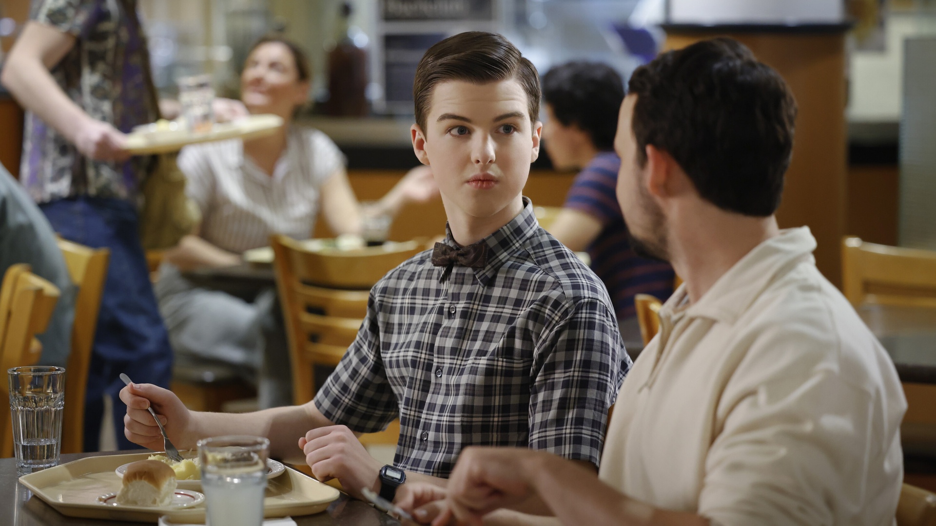 Young Sheldon : A Wiener Schnitzel and Underwear in a Tree