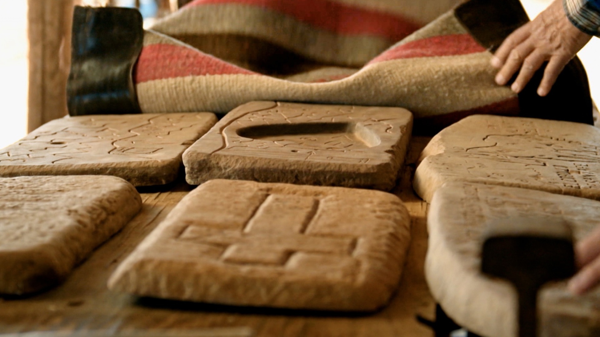 Grandes Mistérios da História com Laurence Fishburne : A Lenda da Mina Perdida