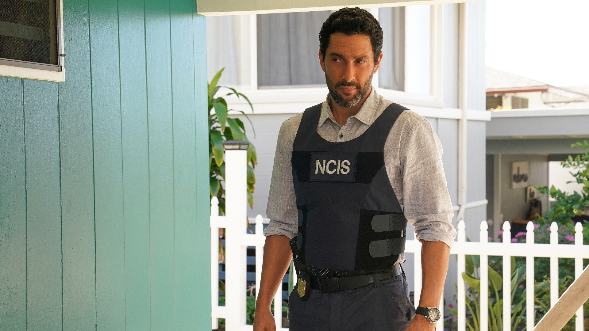 NCIS: Hawai'i : Broken