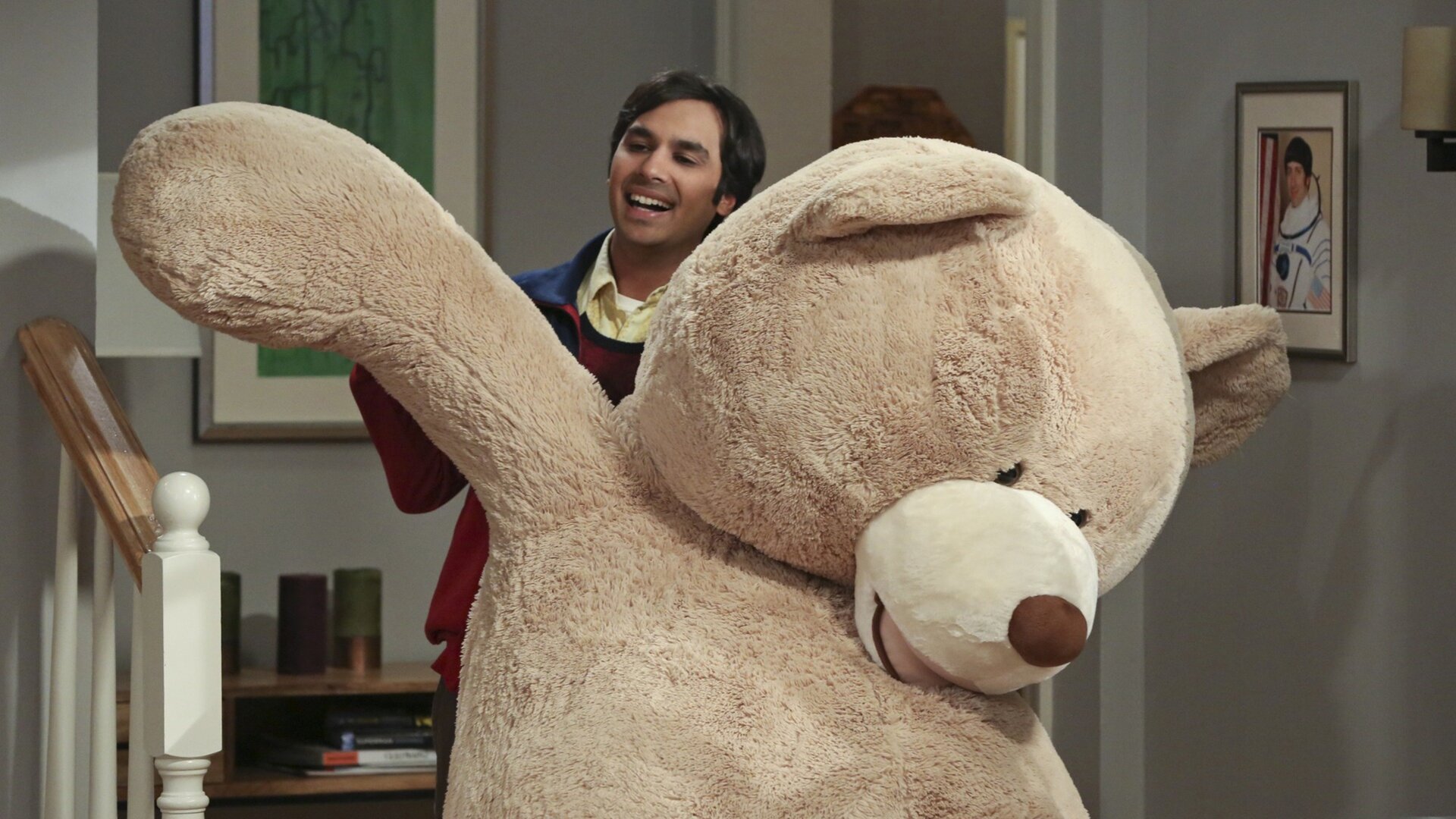 The Big Bang Theory : The Big Bear Precipitation