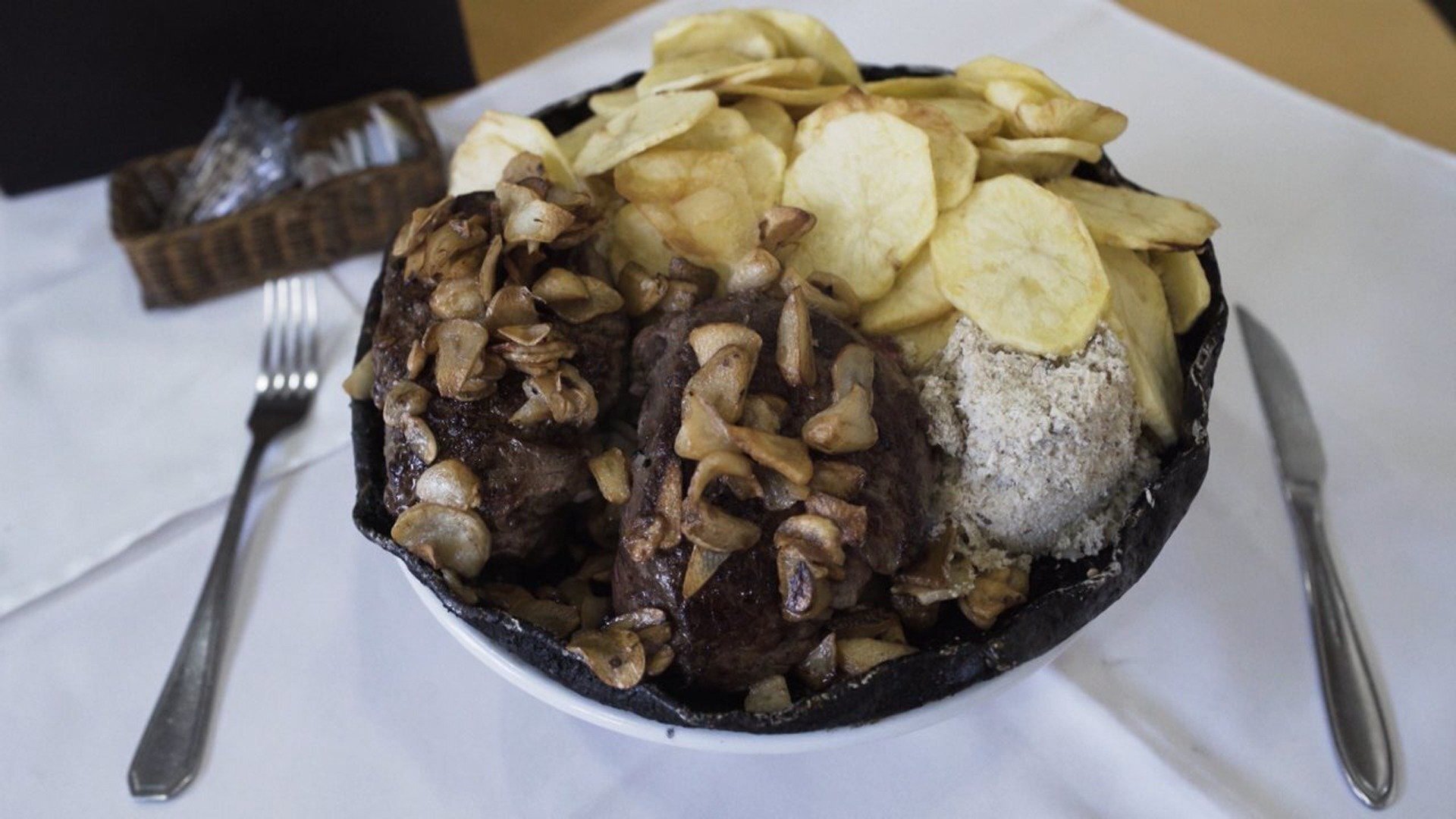 Restaurantes Inesquecíveis : História Escrita Nas Mesas