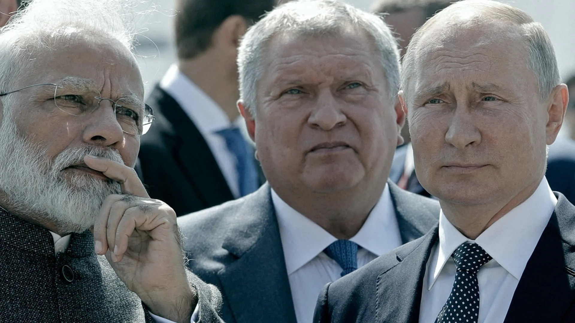 Os Oligarcas de Putin : Financiando a Guerra da Ucrânia