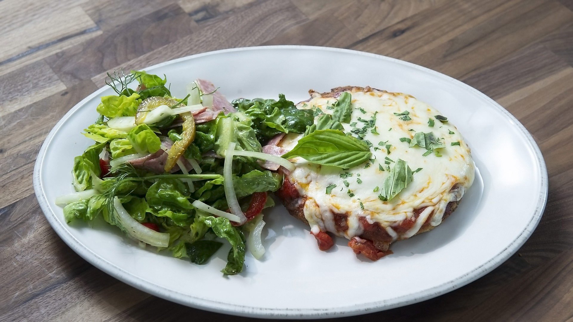 Refeição em 30 Minutos : Almôndegas com Salada de Salame